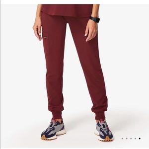Zamora burgundy scrub joggers, new condition